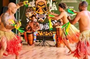 O Bê a Bá do Berimbau leva tradição afro-indígena e capoeira a escolas públicas do DF; confira o cronograma da turnê O Bê a Bá do Berimbau leva tradição afro-indígena e capoeira a escolas públicas do DF; confira o cronograma da turnê