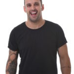 Rodrigo Capella faz stand up Funarte