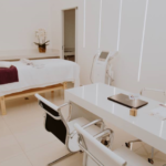 Microagulhamento de ouro é a novidade para cuidar da pele