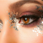 Excesso de maquiagem pode afetar os olhos