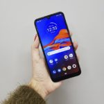 Câmara quer dar acesso a telefonia celular e internet mesmo a inadimplentes