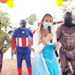 Ação de páscoa distribui chocolates para crianças no Riacho Fundo I