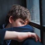 Pandemia silenciosa de depressão e ansiedade entre adolescentes e crianças