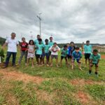 Plantio de arvores nativas marca ação ambiental na Vila do Boa, em São Sebastião