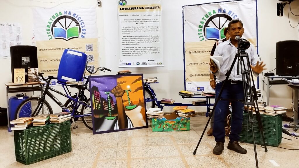 Projeto ‘Literatura na Bicicleta’ leva exposição itinerante para cidades da região norte do DF