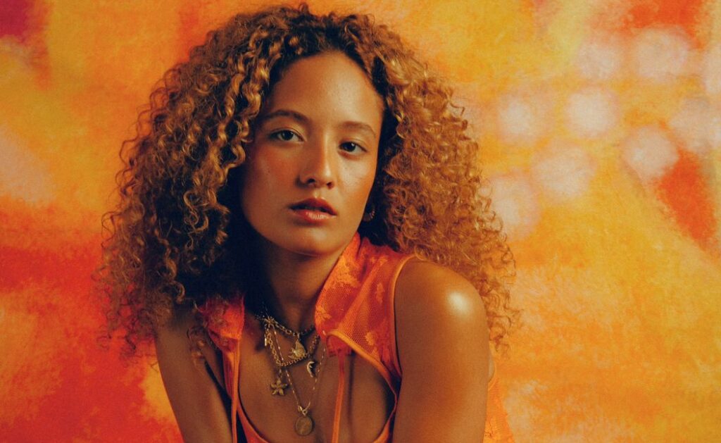 Alulu mostra seu novo trabalho em Brasília