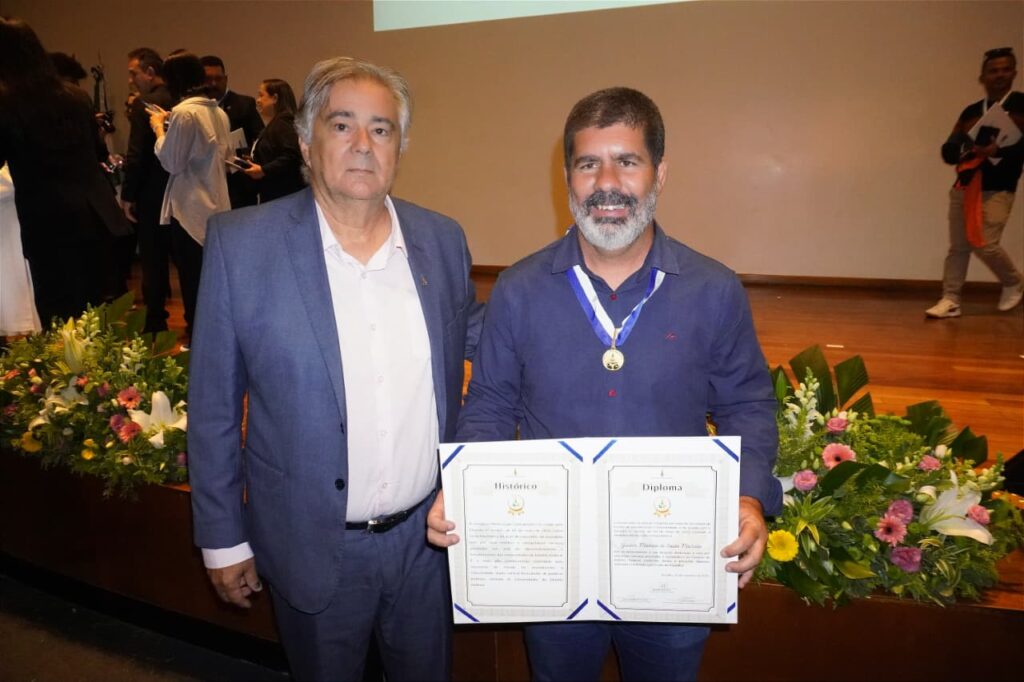 Medalha Mérito Líder Comunitário