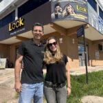 Look Shopping dos Óculos completa um ano com história de coragem e propósito em São Sebastião