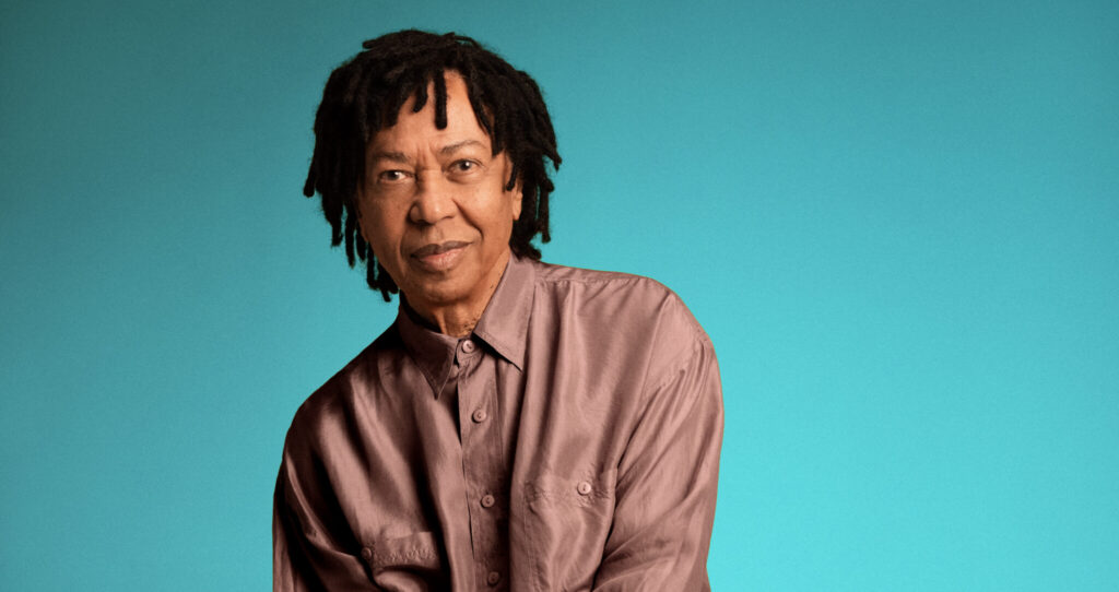 DJAVAN CELEBRA 50 ANOS DE CARREIRA COM TURNÊ NACIONAL DJAVAN CELEBRA 50 ANOS DE CARREIRA COM TURNÊ NACIONAL