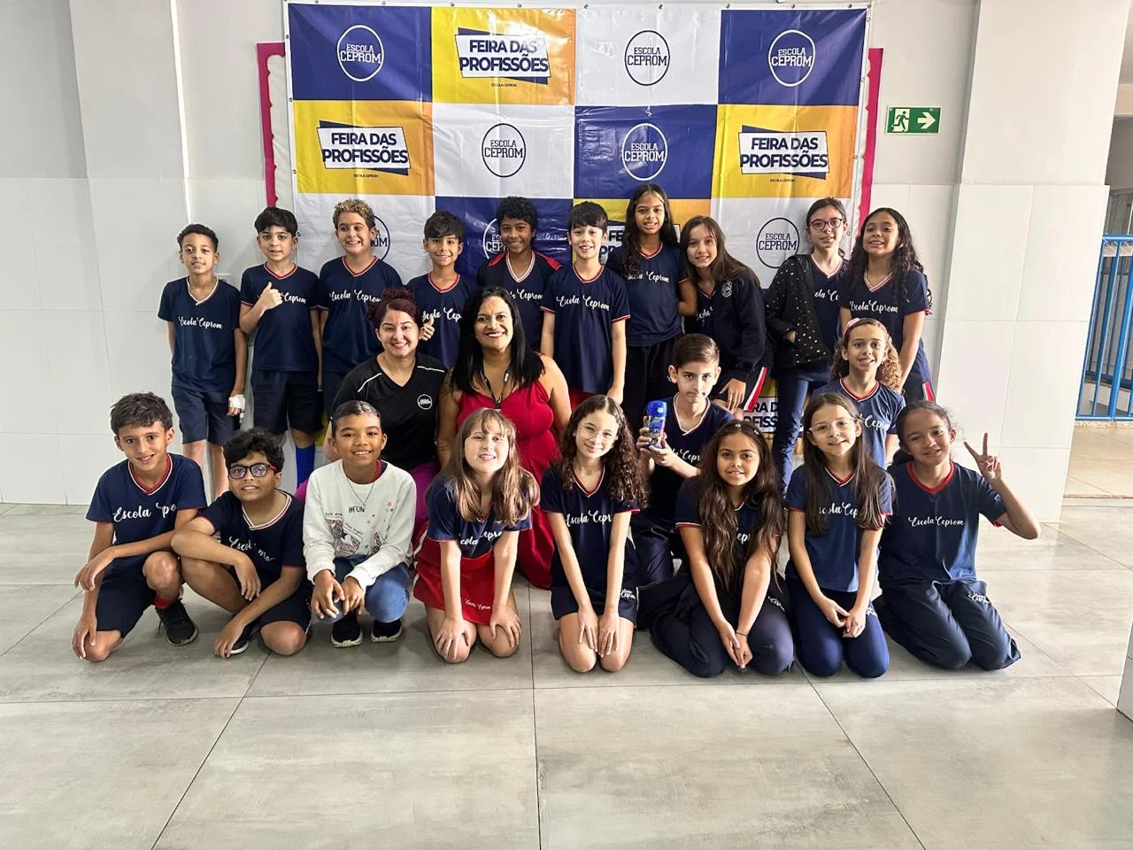 ESCOLA CEPROM
